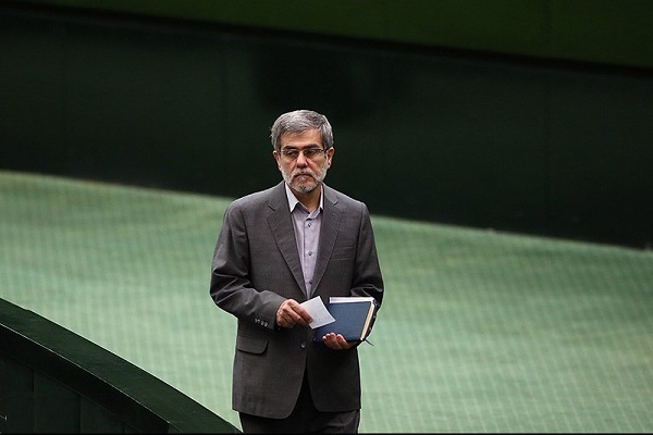 فریدون عباسی: دوست دارم بدانم باقری در مذاکرات چه می‌گوید