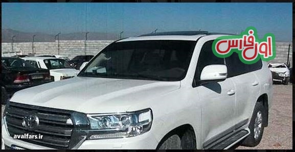 راز تردد یک خودرو لاکچری در جاده های پاسارگاد