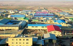 وقوع ۲ آتش سوزی همزمان در شهرک صنعتی شیراز