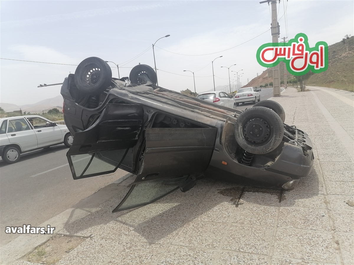 نجات معجزه آسای زن شیرازی توسط تابلو هشدار سرعت +عکس