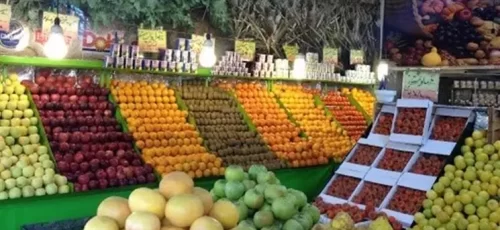 میوه فروشان شیراز : مالیات نابودمان کرد/دروازه کازرون اجاره هر سینی ماهی ۱۰ میلیون/ میوه فروشی فقط به کام وانتی ها