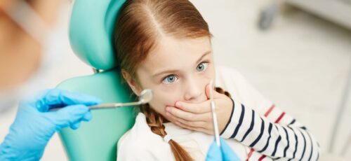 با چند راهکار ساده ترس کودکان را از دندانپزشکی از بین ببرید