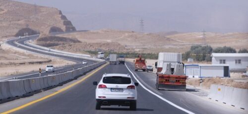 شاهچراغ ، بزرگ‌ترین آزادراه کشور افتتاح شد/ کاهش ۱۳۵ کیلومتری فاصله اصفهان تا شیراز