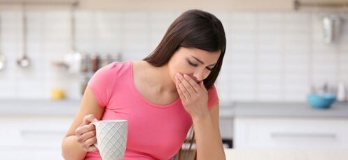 دلیل تلخ شدن دهان در دوران بارداری چیست؟ +راه حل آن
