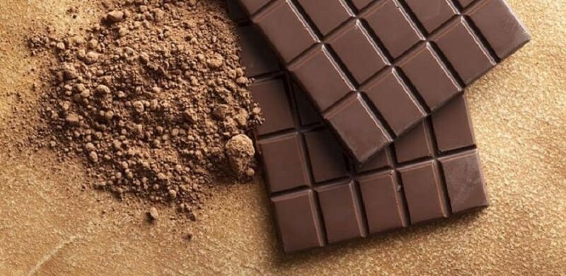 ترفندهای عالی برای پاک کردن لکه شکلات و کاکائو از انواع سطوح