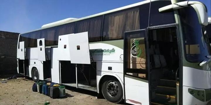 اتوبوسی نرسیده به شیراز توقیف و ۳۹۵ میلیون تومان جریمه شد