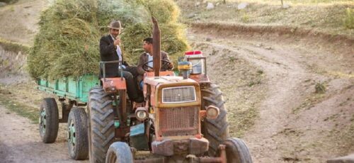 آغاز نصب جی پی اس بر روی تراکتور کشاورزان در استان فارس