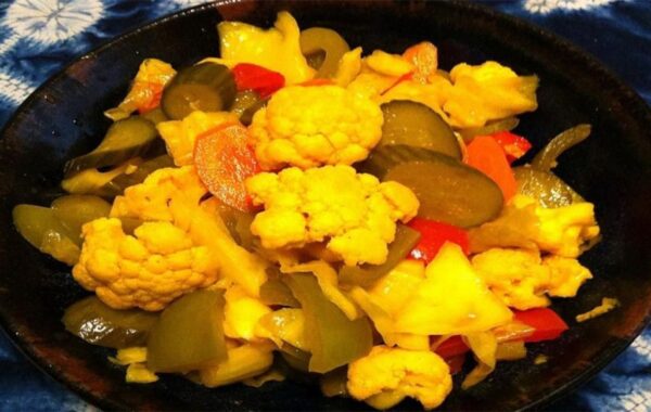 طرز تهیه چند مدل ترشی مخلوط بطور ساده و فوری