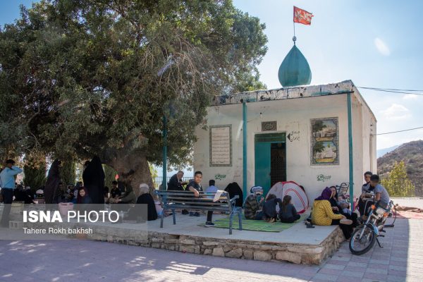 Traditional boiling pot ceremony in Maimand Fars province 34