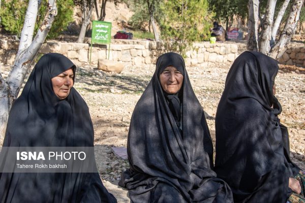 Traditional boiling pot ceremony in Maimand Fars province 35