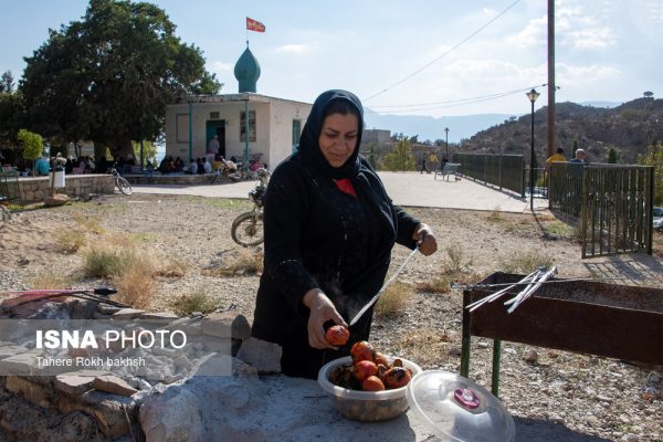 Traditional boiling pot ceremony in Maimand Fars province 40