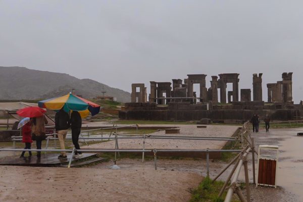 جدول میزان بارش باران در شهرستان‌های استان فارس تا 24 آذر ۱۴۰۳