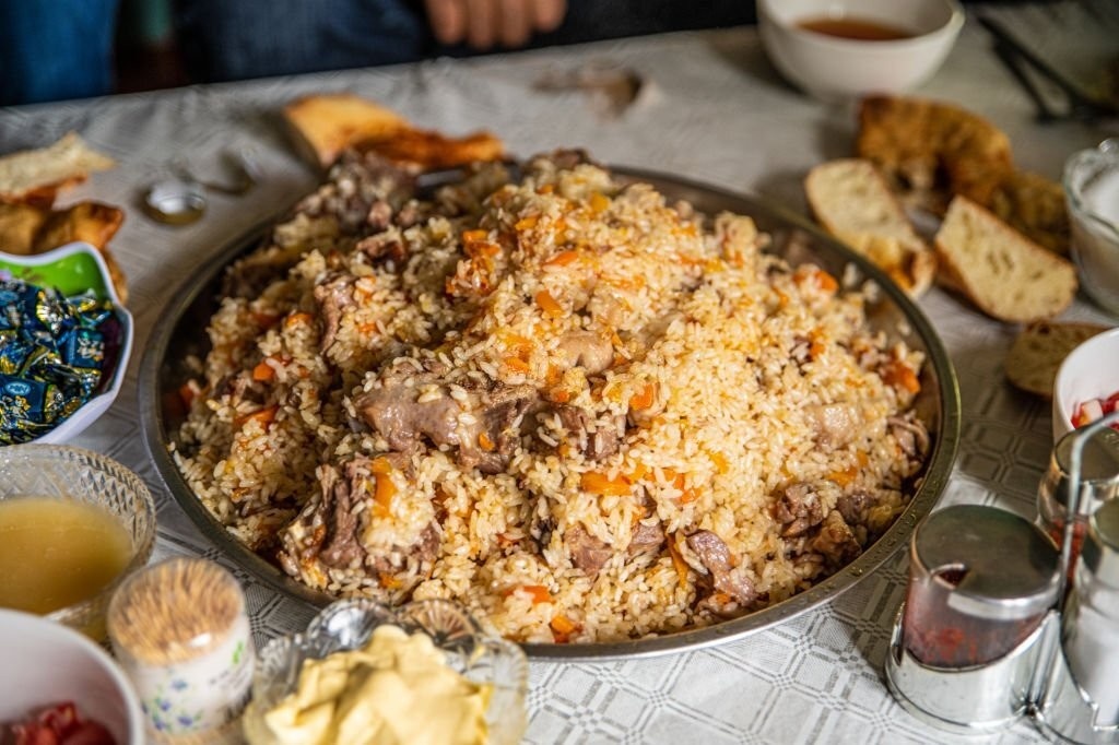 طرز تهیه پلو اسفندی با گوشت گوسفندی به سبک شیرازی ها