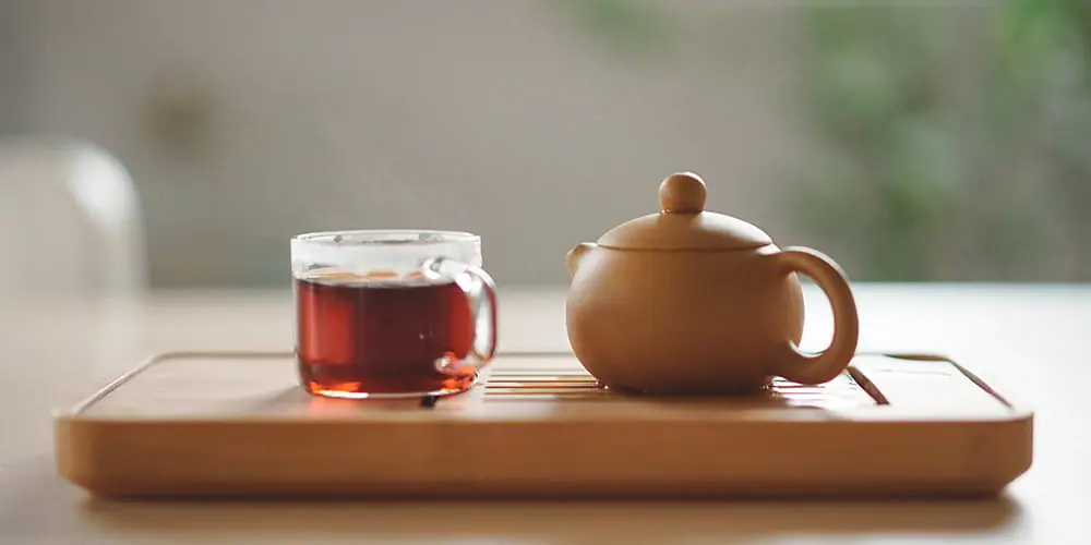 علت چربی روی چای و راهکارهایی برای حل این مشکل