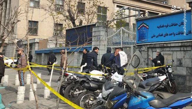 اگر كسی موافق روايت رسمی در رويداد كاخ دادگستريی نباشد چه؟