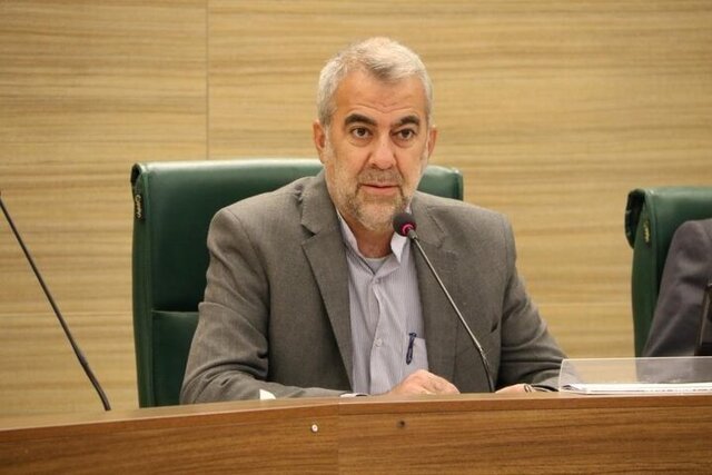 شهرداری شیراز نمی‌تواند «تله‌کابین» و «آکواریوم» را به دلایل محیط زیستی متوقف کند/ گیر محیط زیست سیاسی است