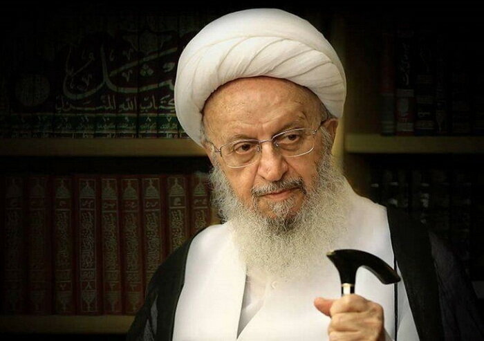 آیت الله مکارم شیرازی: چنانچه نارضایتی‌ها ادامه پیدا کند،منتهی به قیام و انقلاب‌ها خواهد شد