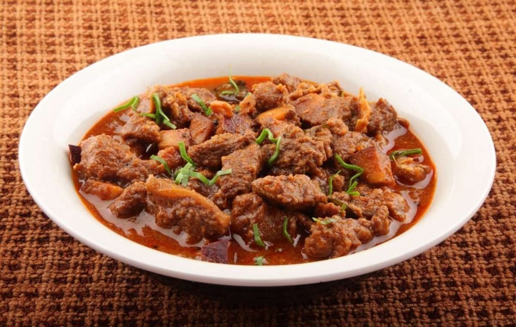 طرز تهیه خورشت کاری(با گوشت و با مرغ)