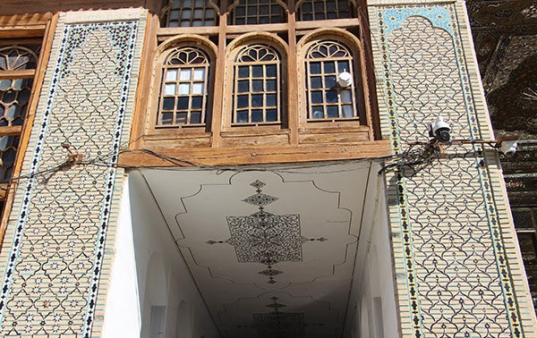 khaneh tarikhi zint olmolk ghavami shiraz 20