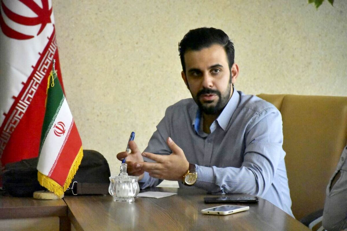 واکنش مشاور جوان استاندار فارس به دخالت نمایندگان در انتصاب معاون سیاسی استاندار و دیگر مدیران فارس