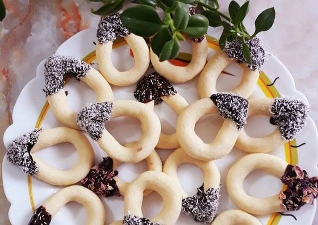 طرز تهیه شیرینی نعلی (اشکی) /یک شیرینی با ماندگاری بالا برای عید نوروز