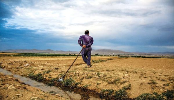 کشاورز فقیر