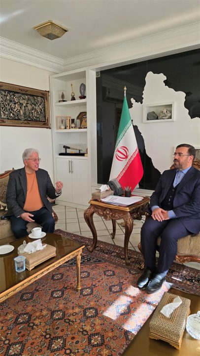 Meeting between the Governor of Fars and Alireza Khamseh 3