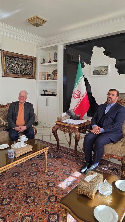 Meeting between the Governor of Fars and Alireza Khamseh 4