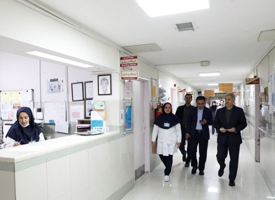 The President of Shiraz University of Medical Sciences made a surprise visit to Khalili Hospital 3