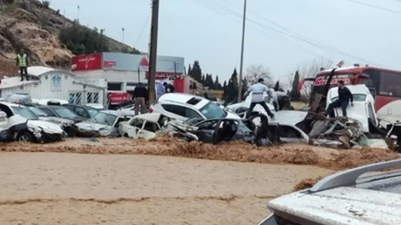 بارش‌های سیل‌آسا در راه است: آماده‌باش در 18 استان کشور