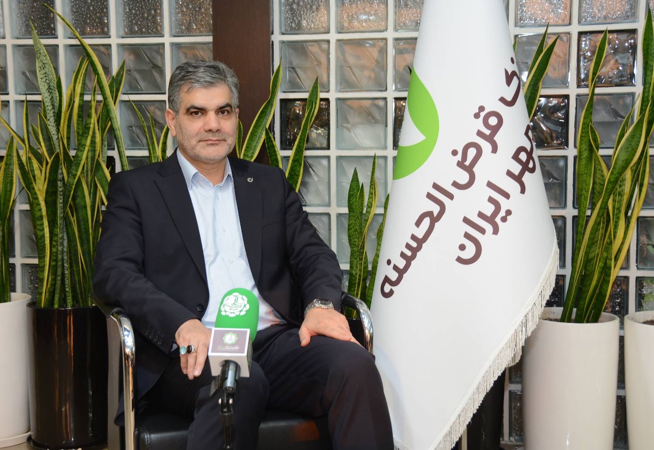 بانک قرض‌الحسنه مهر ایران در سال ۱۴۰۳ معادل ۲۰ بانک کشور وام پرداخت کرد!