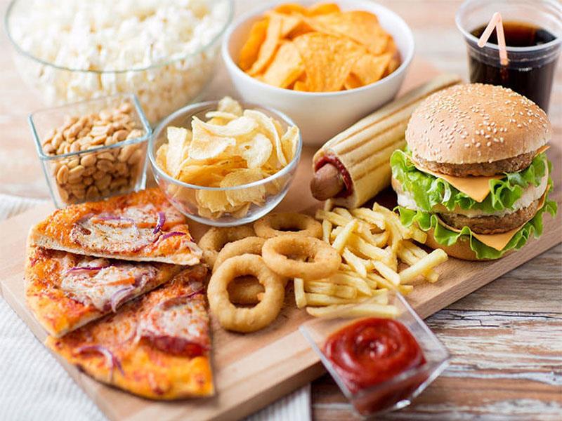 تغییر ساعات کار رستوران‌ها و فست‌فودهای استان فارس در ماه رمضان+شماره تلفن شکایات