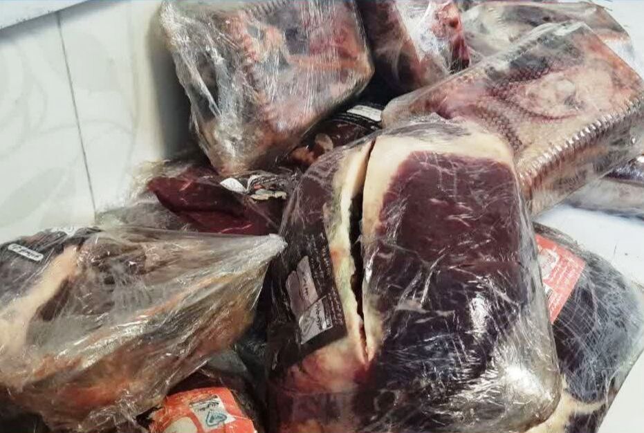 کشف گوشت‌های فاسد در فروشگاه معروف ،رستوران‌ها و چندین بیرون‌بر‌ شیراز