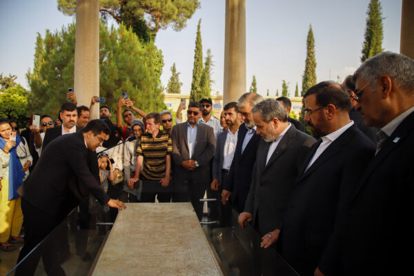 آرامگاه حافظ شیرازی 7