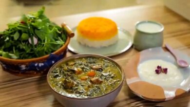 اسفناج قالی یک خورش محلی ایرانی 2