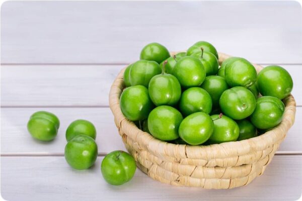 خواص گوجه سبز