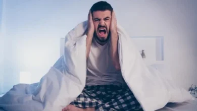 عواقب خوابیدن با ناراحتی