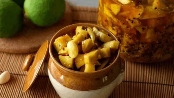 طرز تهیه ترشی انبه