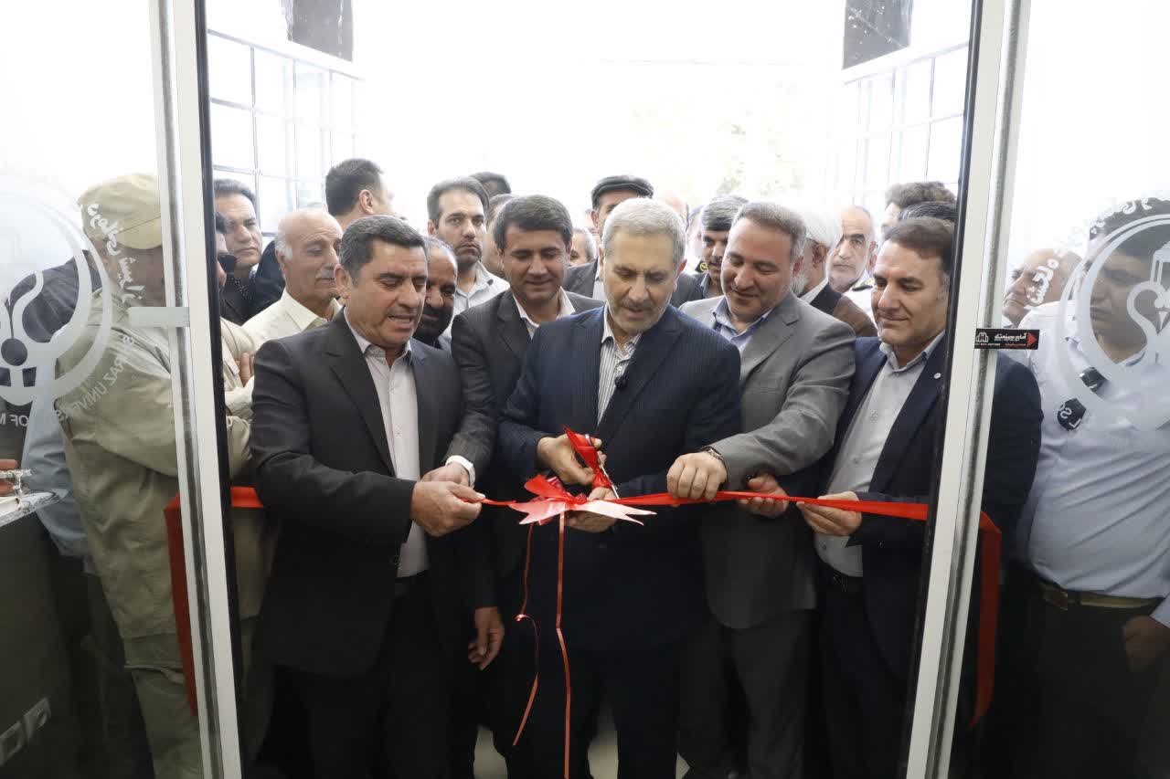 پس از 10 سال انتظار،ساختمان جدید بهداشت و درمان سپیدان به بهره‌برداری رسید