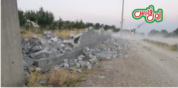 تخریب 53 باغشهری در روستای دهبید همایجان سپیدان با دستور قضایی