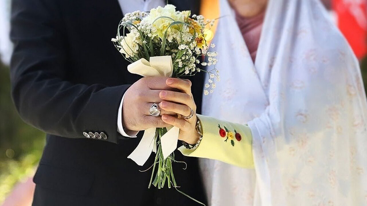 صف‌های طولانی و مشکلات پرداخت وام ازدواج صدای جوانان را درآورد