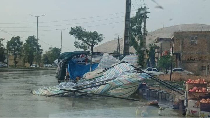 وقوع بارش شدید باران ، طوفان و آبگرفتگی معابر در نورآباد ممسنی
