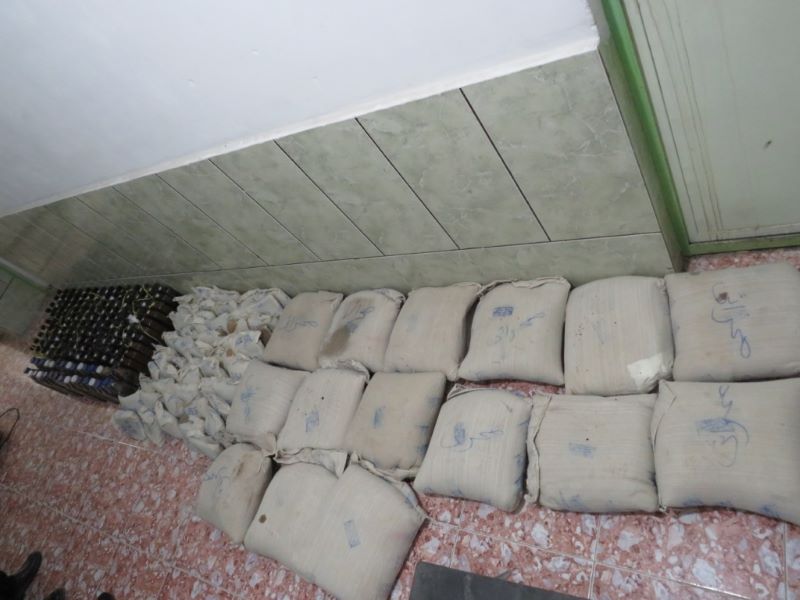 کشف 348 کیلو تریاک در عملیات مشترک پلیس فارس و هرمزگان 
