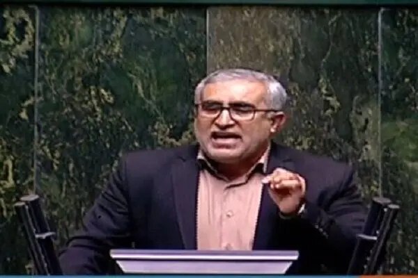 نماینده مردم در مجلس: به تبعیض های ناروا علیه شهرستان‌های ممسنی و رستم پایان دهید