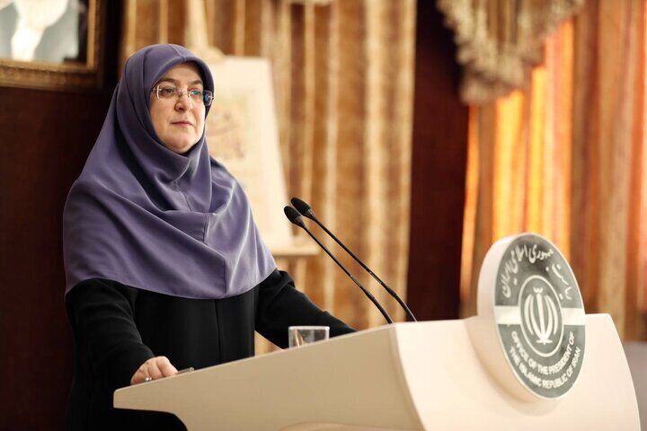 سخنگوی دولت: قیمت بنزین سهمیه‌ای تغییر نمی‌کند /کارت رفاهی جایگزین وام ازدواج نیست