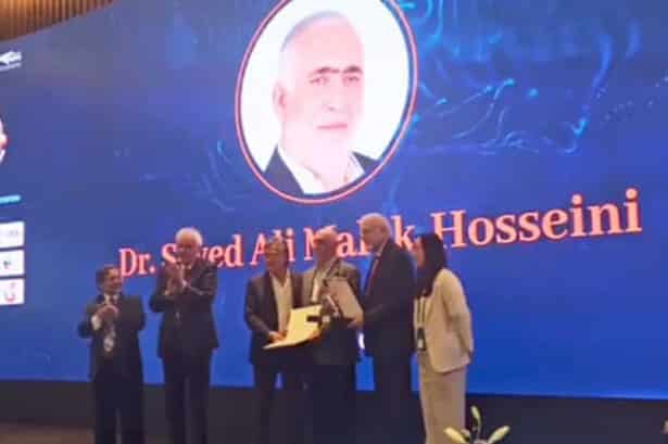 افتخار جهانی برای پزشکی فارس: دکتر «سید علی ملک حسینی» جایزه انجمن آسیایی پیوند اعضا را دریافت کرد/تبریک رئیس دانشگاه علوم پزشکی شیراز