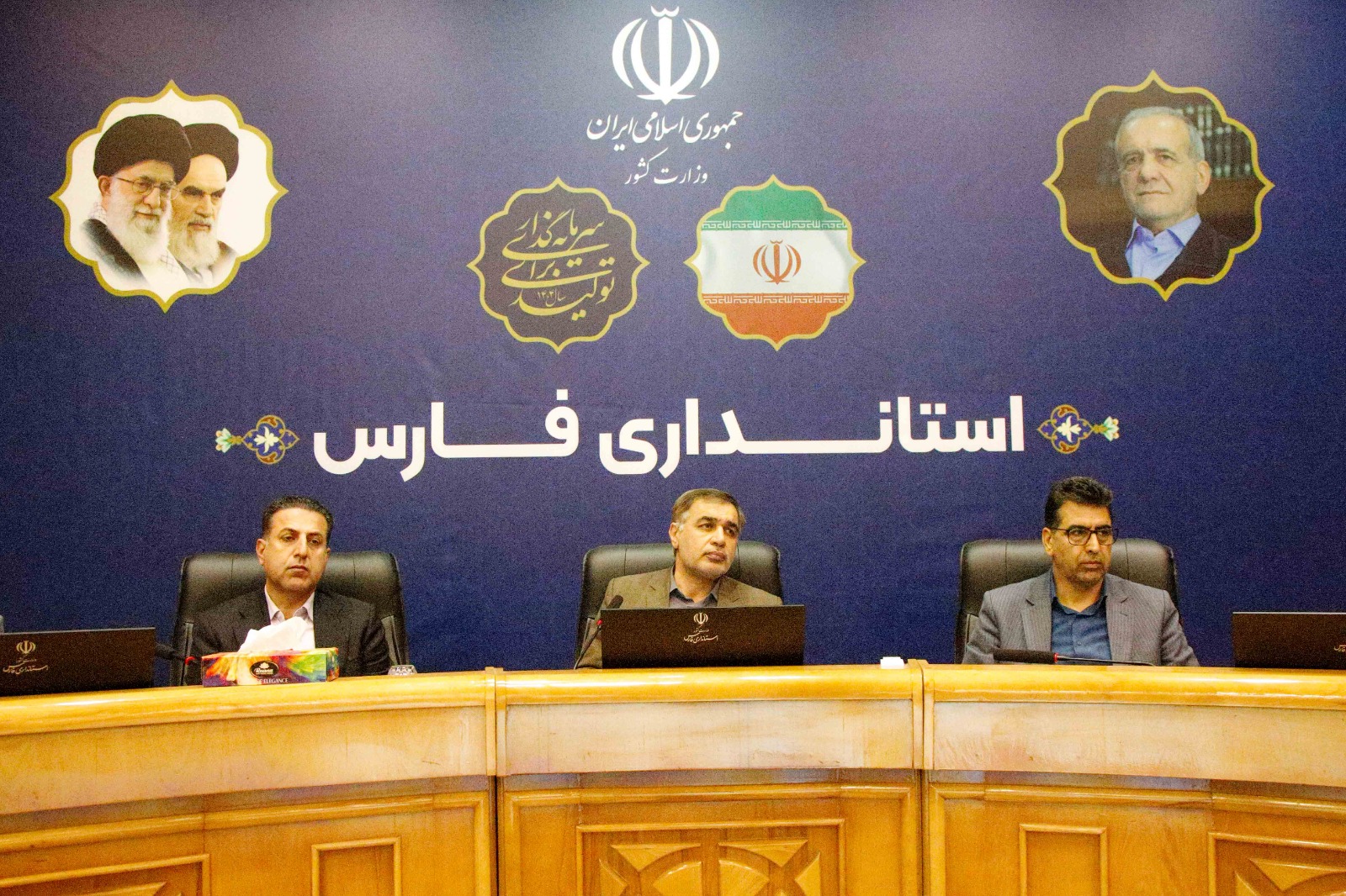 اولتیماتوم یک هفته‌ای استانداری فارس برای تسویه مطالبات کامیون‌داران