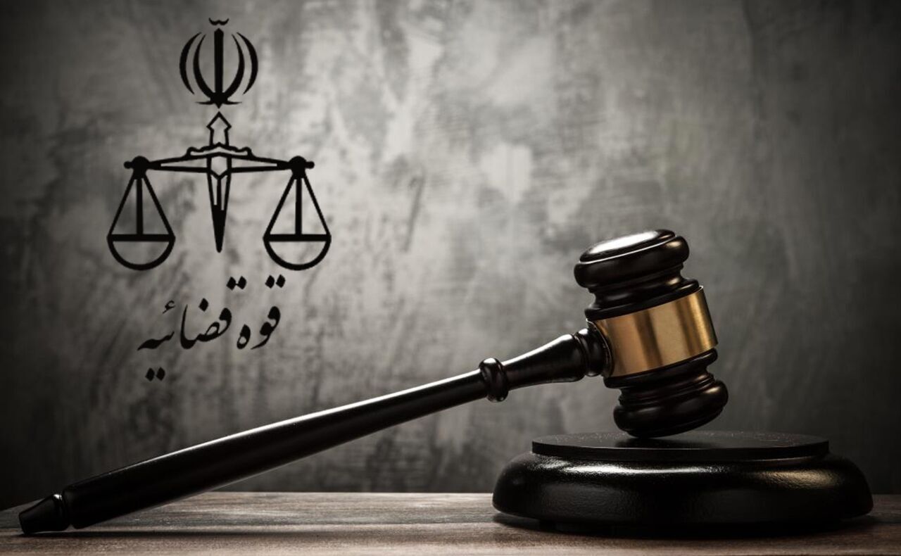 اعلام جرم علیه مدیر وقت شبکه افق ، عوامل و مجری برنامه برنامه‌ توهین‌آمیز