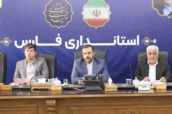 دستورات صریح استاندار برای مبارزه با قاچاق سوخت ،دام ، کالا و ارز در فارس
