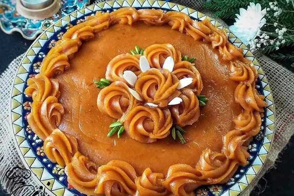 طرز تهیه حلوای سوهان بسیار خوشمزه و لطیف